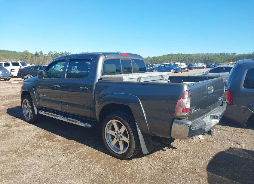 Photo 3 of 2009 Toyota Tacoma PRERUNNER V6 (VIN 3TMJU62N39M082921)