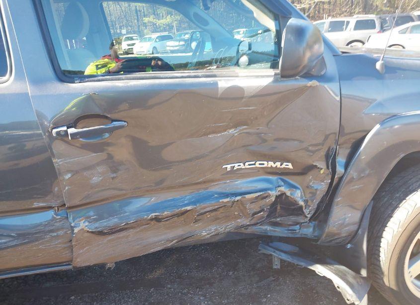 Photo 6 of 2009 Toyota Tacoma PRERUNNER V6 (VIN 3TMJU62N39M082921)
