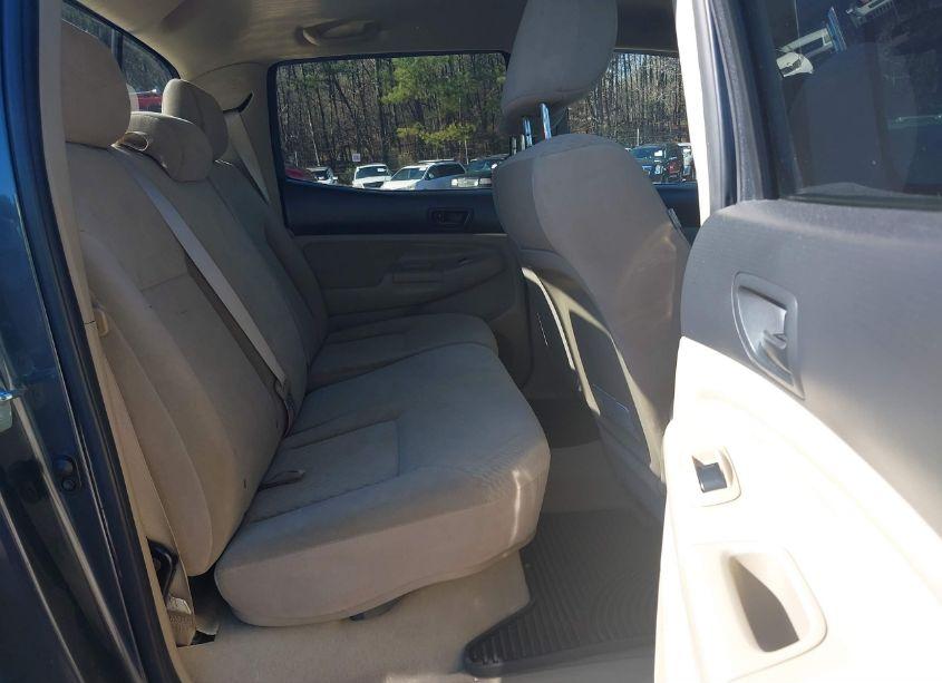 Photo 8 of 2009 Toyota Tacoma PRERUNNER V6 (VIN 3TMJU62N39M082921)