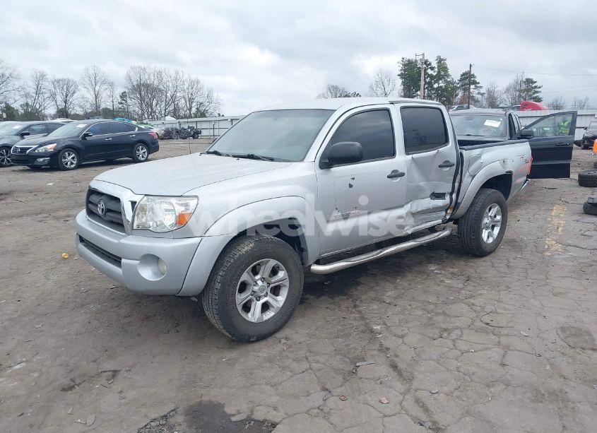 Photo 2 of 2007 Toyota Tacoma PRERUNNER V6 (VIN 3TMJU62N47M034292)