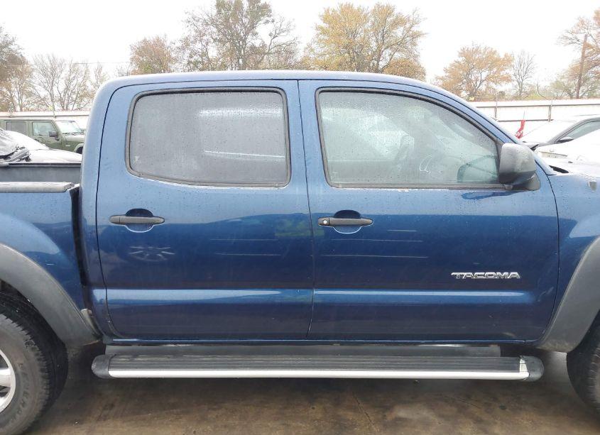 Photo 14 of 2007 Toyota Tacoma PRERUNNER V6 (VIN 3TMJU62N47M045969)