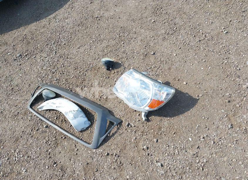 Photo 12 of 2008 Toyota Tacoma PRERUNNER V6 (VIN 3TMJU62N48M058366)