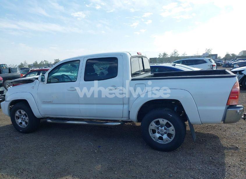 Photo 15 of 2008 Toyota Tacoma PRERUNNER V6 (VIN 3TMJU62N48M058366)