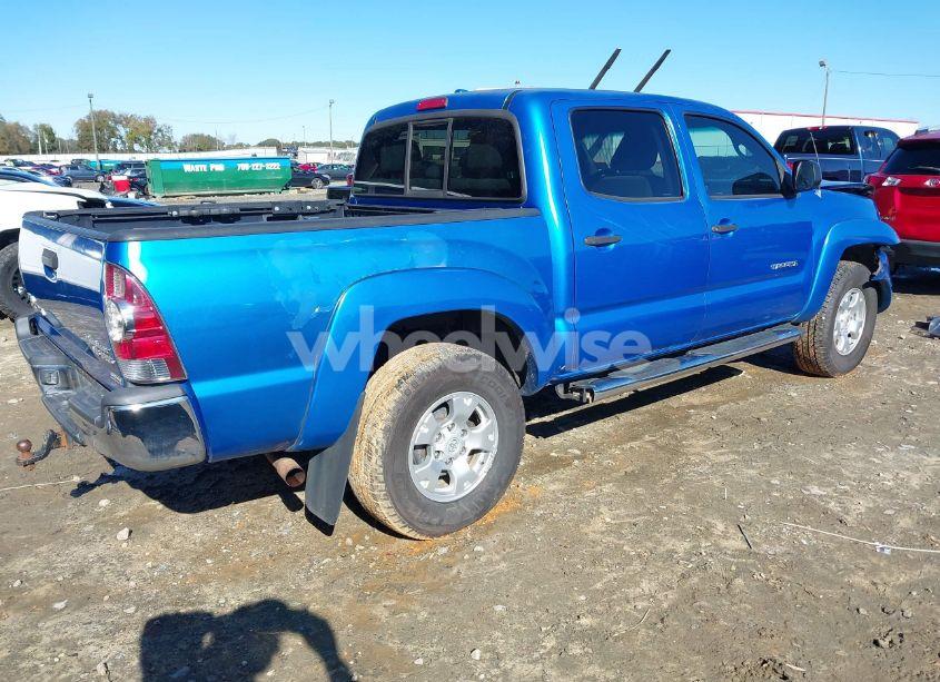 Photo 4 of 2009 Toyota Tacoma PRERUNNER V6 (VIN 3TMJU62N49M073628)