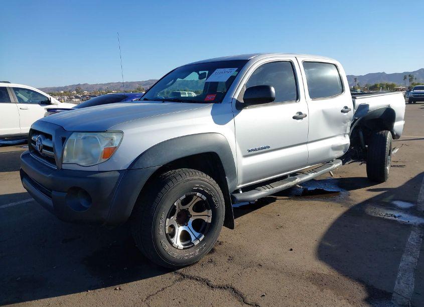 Photo 2 of 2009 Toyota Tacoma PRERUNNER V6 (VIN 3TMJU62N49M074620)