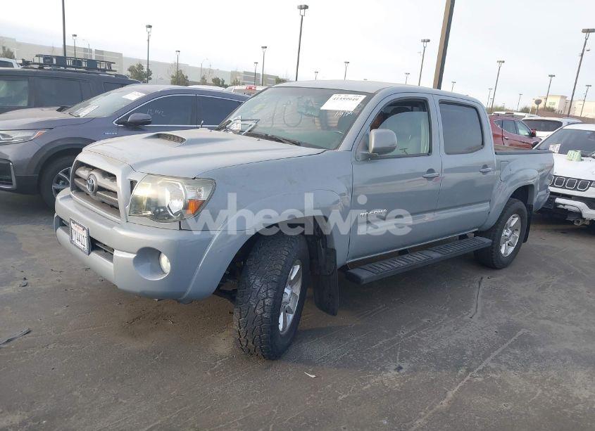 Photo 2 of 2009 Toyota Tacoma DOUBLE CAB PRERUNNER (VIN 3TMJU62N49M082314)