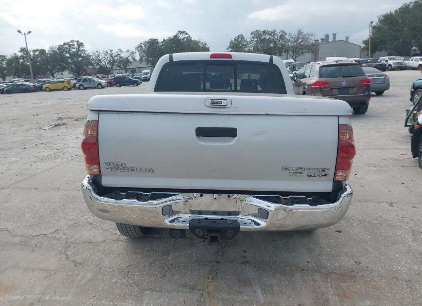 Photo 16 of 2005 Toyota Tacoma DOUBLE CAB PRERUNNER (VIN 3TMJU62N55M005008)