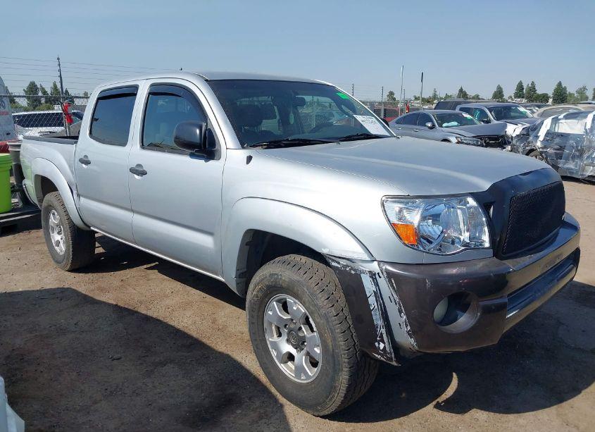 Photo 6 of 2006 Toyota Tacoma PRERUNNER V6 (VIN 3TMJU62N56M011182)
