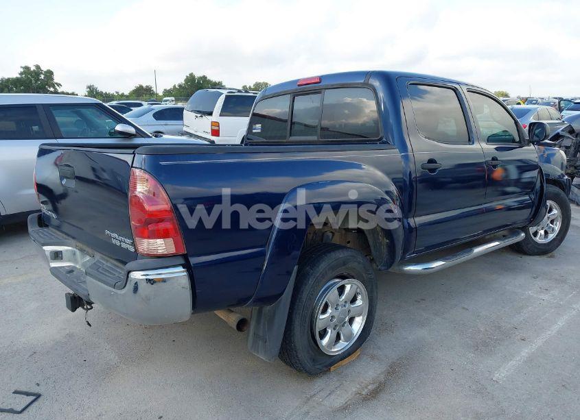Photo 4 of 2006 Toyota Tacoma PRERUNNER (VIN 3TMJU62N56M019928)