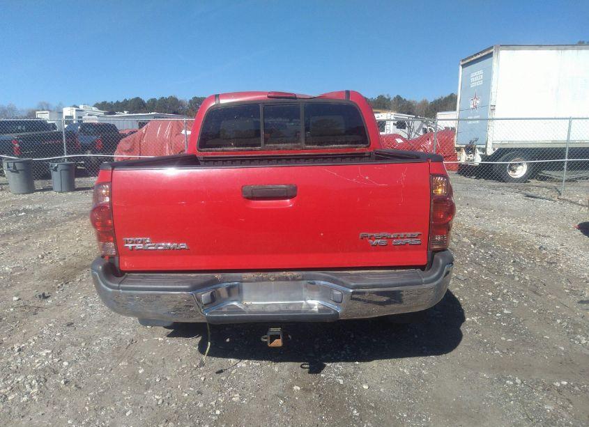 Photo 16 of 2007 Toyota Tacoma PRERUNNER V6 (VIN 3TMJU62N57M045494)