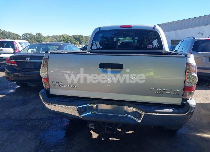 Photo 16 of 2008 Toyota Tacoma PRERUNNER V6 (VIN 3TMJU62N58M055282)