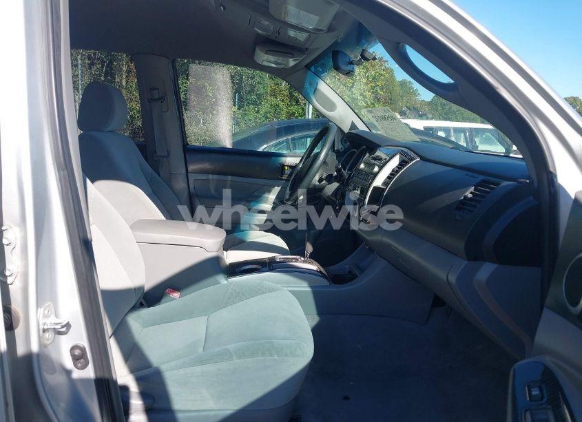 Photo 5 of 2008 Toyota Tacoma PRERUNNER V6 (VIN 3TMJU62N58M055282)