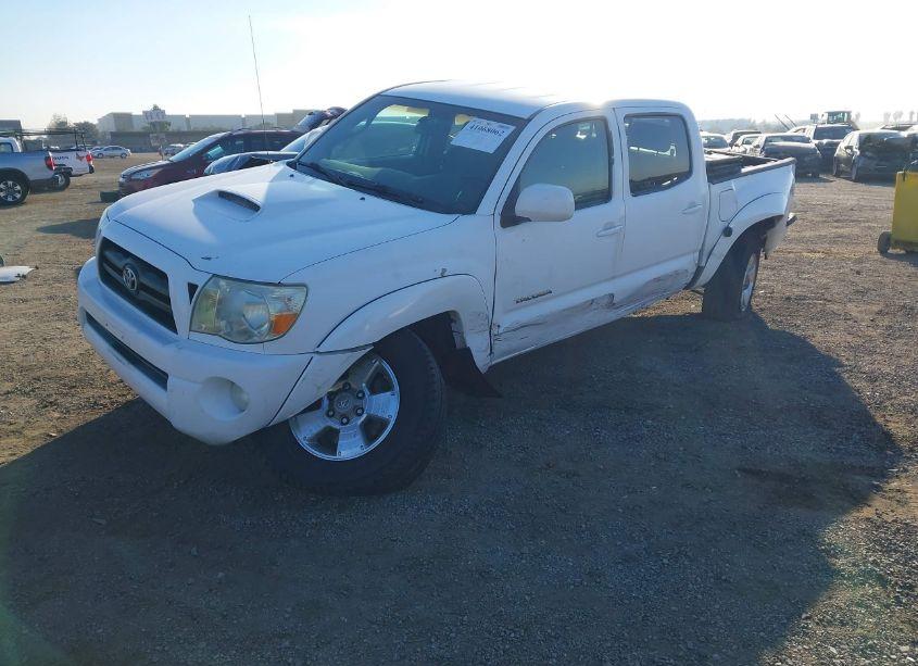 Photo 2 of 2008 Toyota Tacoma DOUBLE CAB PRERUNNER (VIN 3TMJU62N58M070252)