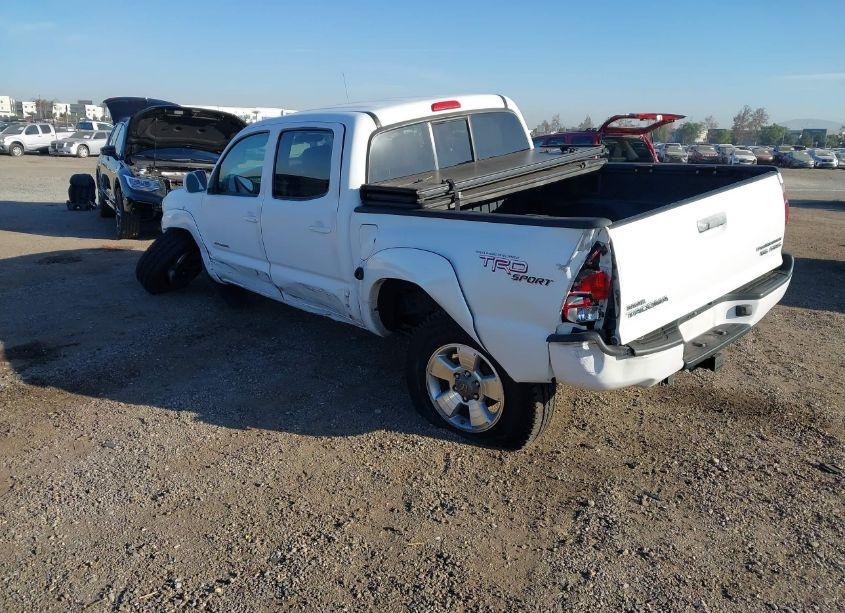 Photo 3 of 2008 Toyota Tacoma DOUBLE CAB PRERUNNER (VIN 3TMJU62N58M070252)