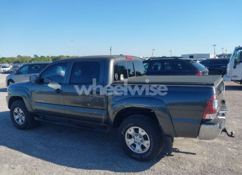 Photo 14 of 2009 Toyota Tacoma PRERUNNER V6 (VIN 3TMJU62N59M088137)