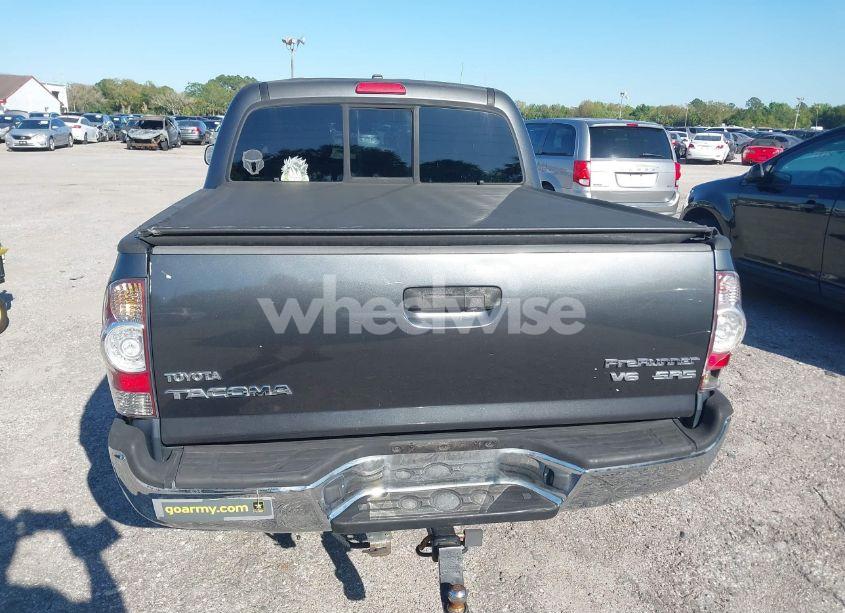 Photo 16 of 2009 Toyota Tacoma PRERUNNER V6 (VIN 3TMJU62N59M088137)