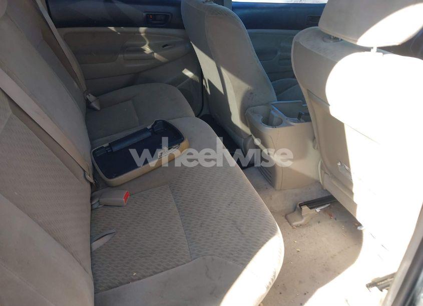 Photo 8 of 2009 Toyota Tacoma PRERUNNER V6 (VIN 3TMJU62N59M088137)