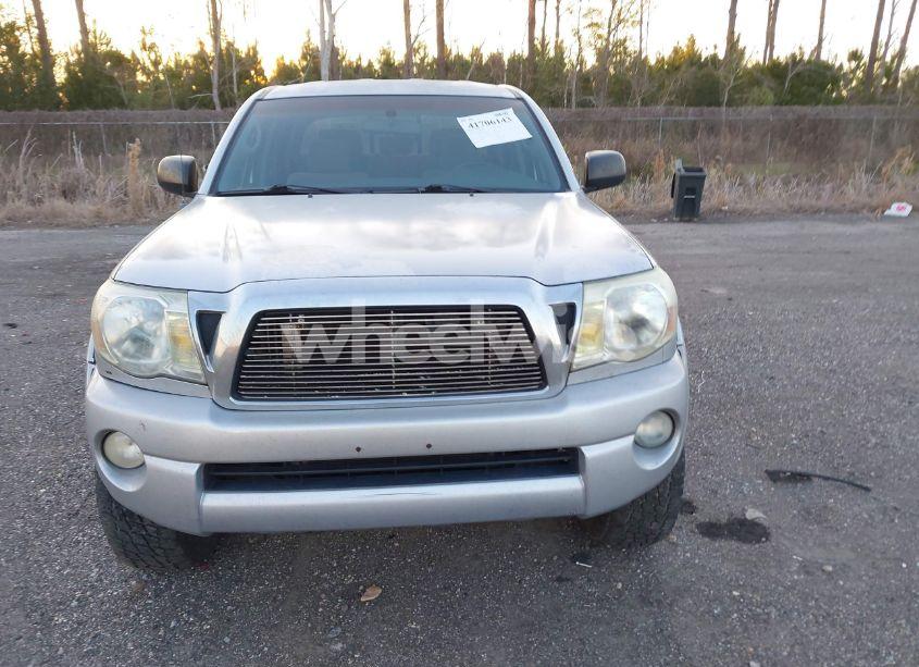 Photo 12 of 2006 Toyota Tacoma PRERUNNER V6 (VIN 3TMJU62N66M014057)