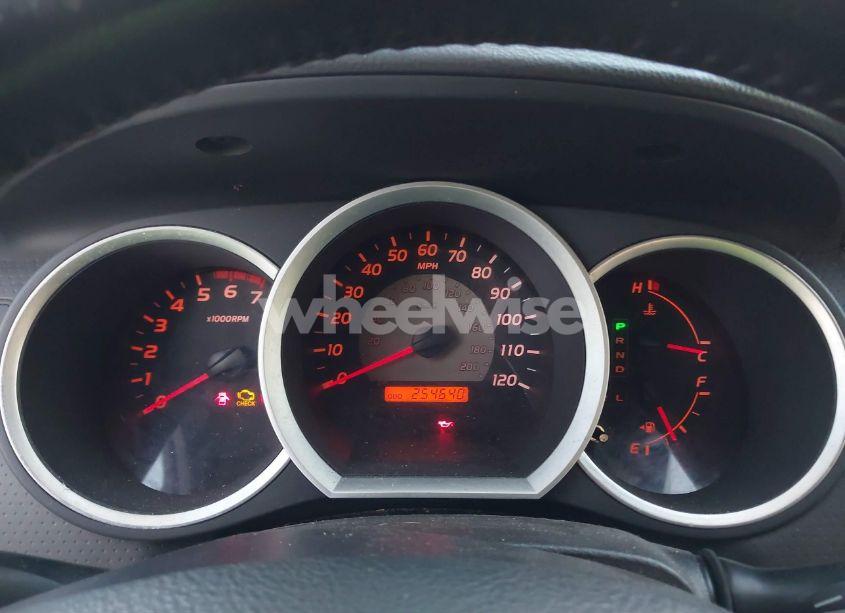 Photo 7 of 2006 Toyota Tacoma PRERUNNER V6 (VIN 3TMJU62N66M014057)