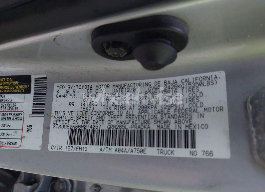 Photo 9 of 2006 Toyota Tacoma PRERUNNER V6 (VIN 3TMJU62N66M014057)