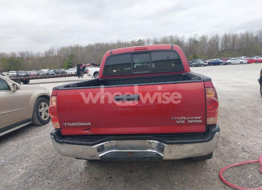 Photo 16 of 2006 Toyota Tacoma PRERUNNER V6 (VIN 3TMJU62N66M022563)