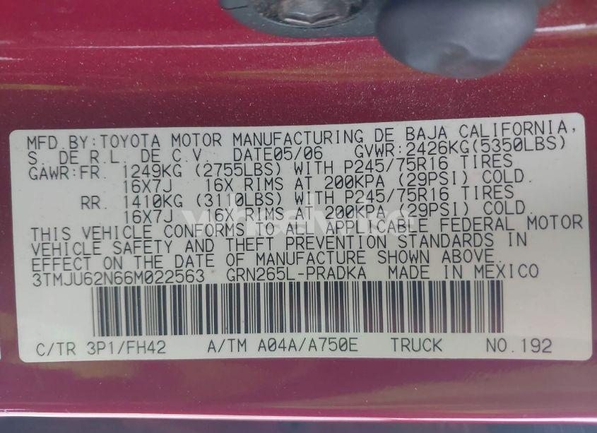 Photo 9 of 2006 Toyota Tacoma PRERUNNER V6 (VIN 3TMJU62N66M022563)
