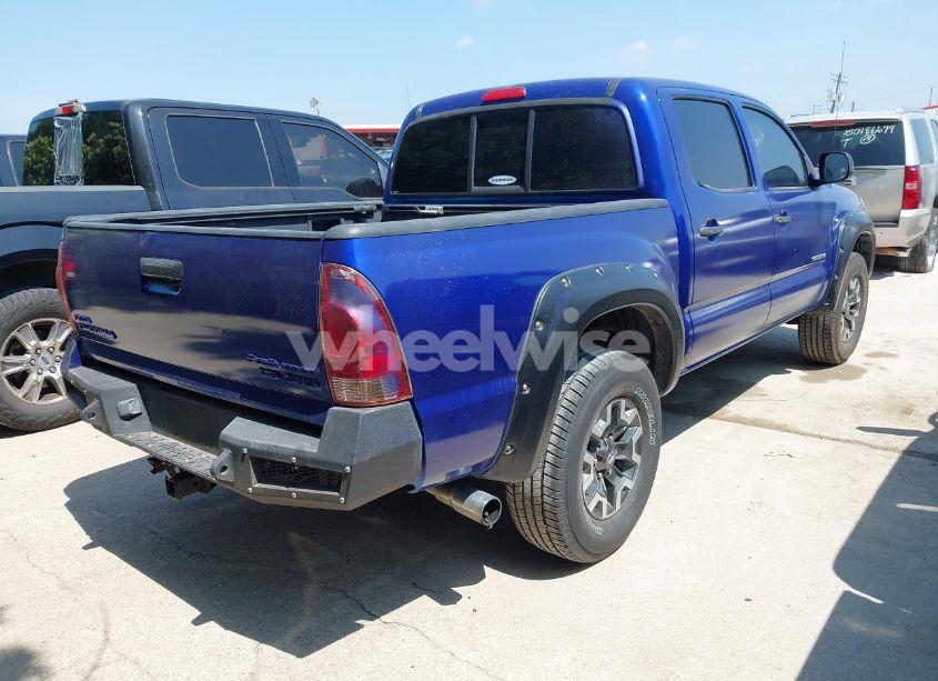Photo 4 of 2005 Toyota Tacoma PRERUNNER V6 (VIN 3TMJU62N75M001803)
