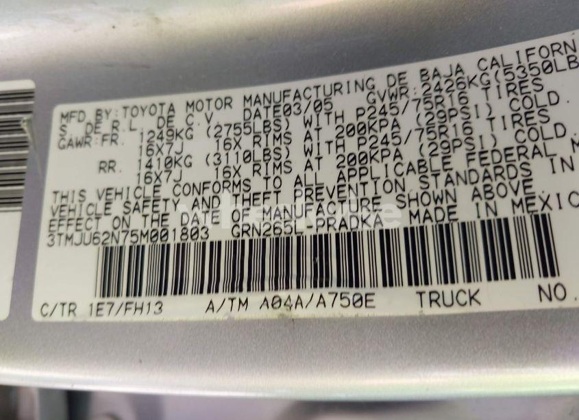 Photo 9 of 2005 Toyota Tacoma PRERUNNER V6 (VIN 3TMJU62N75M001803)
