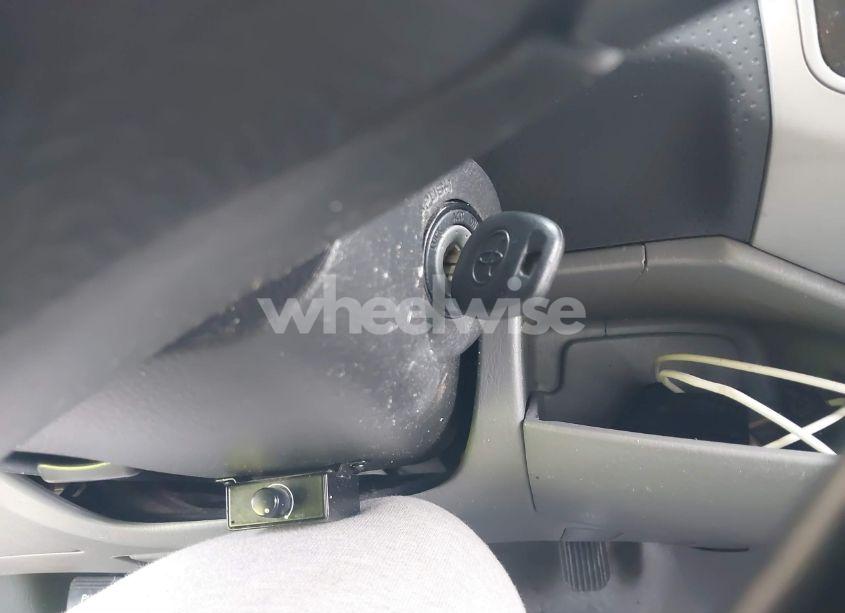 Photo 11 of 2006 Toyota Tacoma DOUBLE CAB PRERUNNER (VIN 3TMJU62N76M026766)