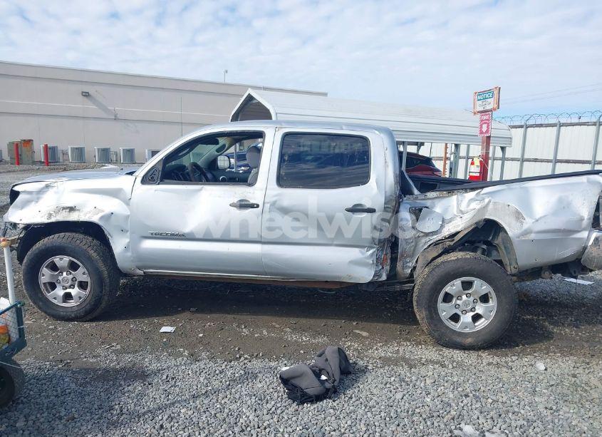 Photo 15 of 2006 Toyota Tacoma DOUBLE CAB PRERUNNER (VIN 3TMJU62N76M026766)