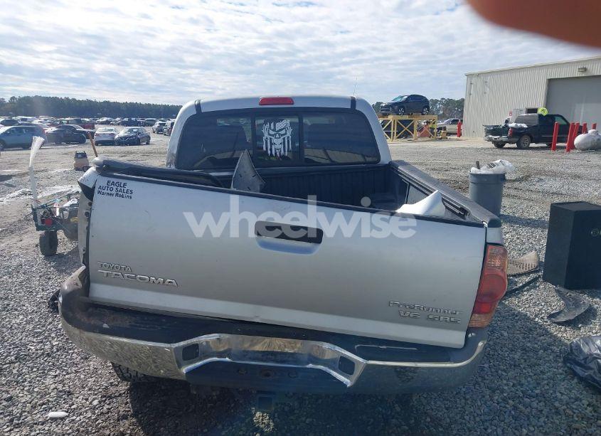 Photo 17 of 2006 Toyota Tacoma DOUBLE CAB PRERUNNER (VIN 3TMJU62N76M026766)