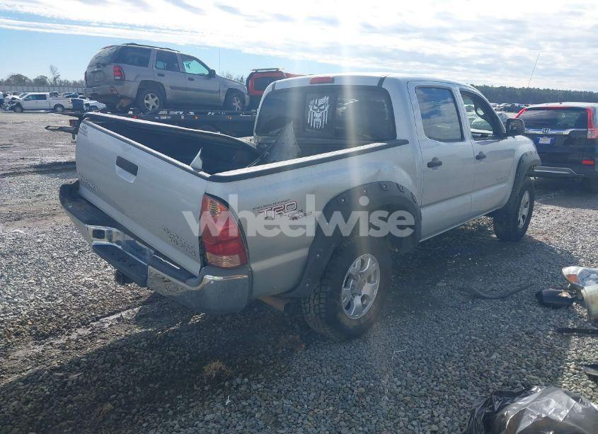 Photo 4 of 2006 Toyota Tacoma DOUBLE CAB PRERUNNER (VIN 3TMJU62N76M026766)