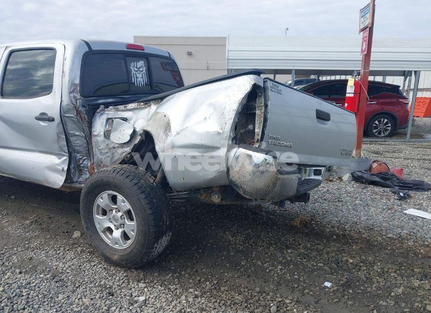 Photo 6 of 2006 Toyota Tacoma DOUBLE CAB PRERUNNER (VIN 3TMJU62N76M026766)
