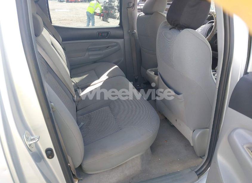Photo 8 of 2006 Toyota Tacoma DOUBLE CAB PRERUNNER (VIN 3TMJU62N76M026766)