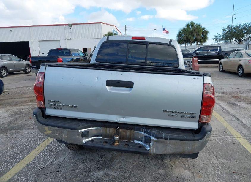 Photo 16 of 2008 Toyota Tacoma PRERUNNER V6 (VIN 3TMJU62N78M061181)