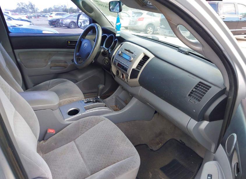 Photo 5 of 2008 Toyota Tacoma PRERUNNER V6 (VIN 3TMJU62N78M061181)