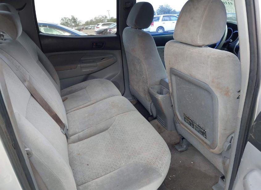 Photo 8 of 2008 Toyota Tacoma PRERUNNER V6 (VIN 3TMJU62N78M061181)