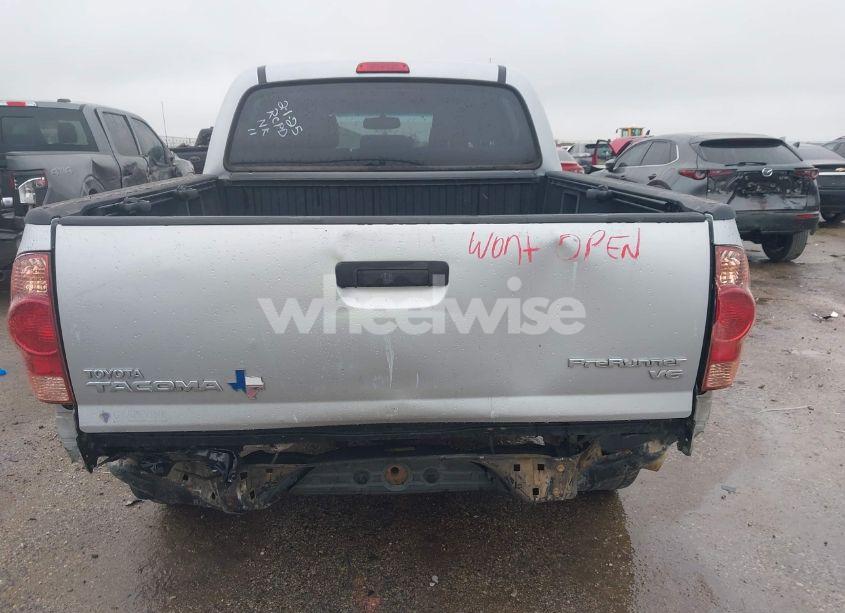 Photo 16 of 2008 Toyota Tacoma PRERUNNER V6 (VIN 3TMJU62N78M064162)