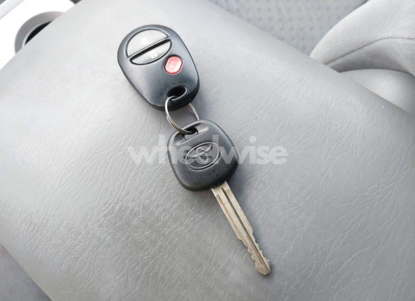 Photo 11 of 2008 Toyota Tacoma PRERUNNER V6 (VIN 3TMJU62N78M066610)