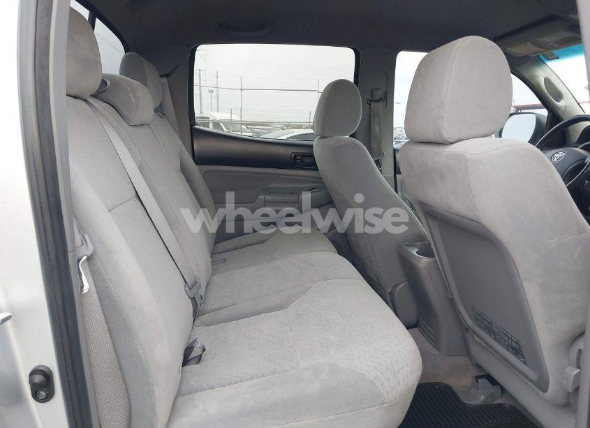 Photo 8 of 2008 Toyota Tacoma PRERUNNER V6 (VIN 3TMJU62N78M066610)