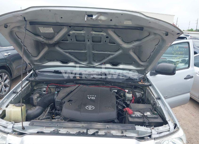 Photo 10 of 2009 Toyota Tacoma PRERUNNER V6 (VIN 3TMJU62N79M082176)