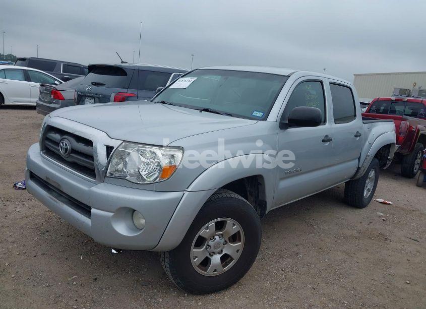 Photo 2 of 2009 Toyota Tacoma PRERUNNER V6 (VIN 3TMJU62N79M082176)