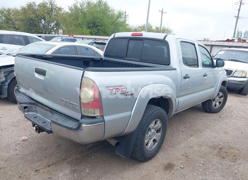 Photo 4 of 2009 Toyota Tacoma PRERUNNER V6 (VIN 3TMJU62N79M082176)
