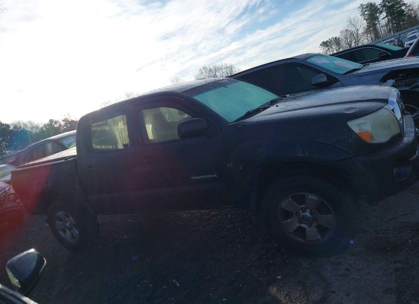 Photo 13 of 2008 Toyota Tacoma PRERUNNER V6 (VIN 3TMJU62N88M064039)