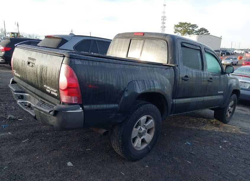 Photo 4 of 2008 Toyota Tacoma PRERUNNER V6 (VIN 3TMJU62N88M064039)