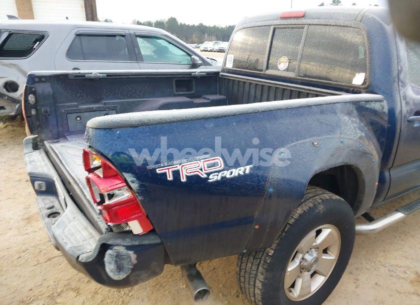 Photo 18 of 2006 Toyota Tacoma DOUBLE CAB PRERUNNER (VIN 3TMJU62N96M024890)