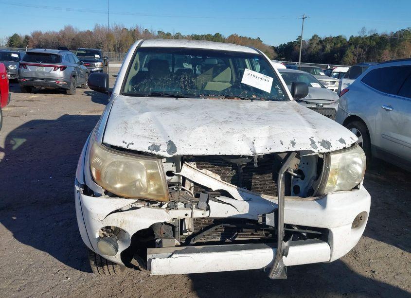 Photo 12 of 2008 Toyota Tacoma PRERUNNER V6 (VIN 3TMJU62N98M061229)