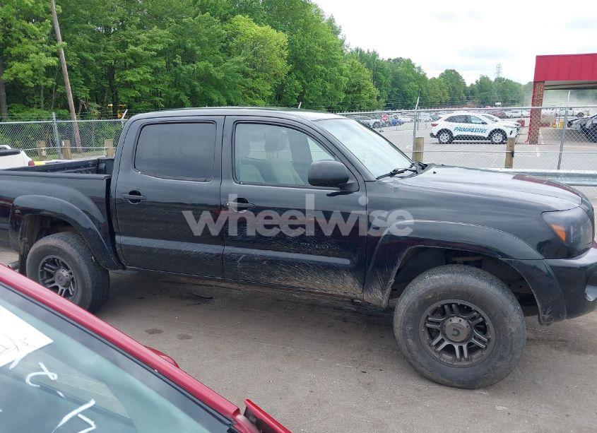 Photo 13 of 2006 Toyota Tacoma PRERUNNER V6 (VIN 3TMJU62NX6M014398)