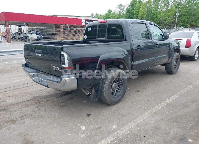 Photo 4 of 2006 Toyota Tacoma PRERUNNER V6 (VIN 3TMJU62NX6M014398)