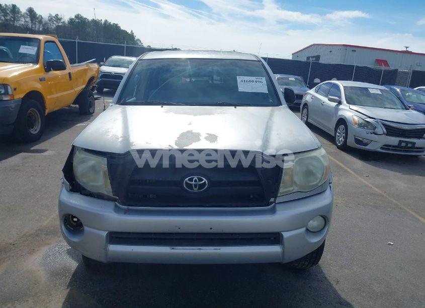 Photo 12 of 2006 Toyota Tacoma PRERUNNER V6 (VIN 3TMJU62NX6M026695)